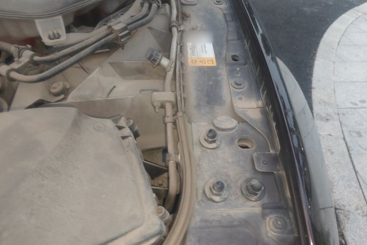 Used Jaguar XJ 2015 XJL 2.0T Elegance Business 80th Anniversary Limited Edition Engine Bay Left