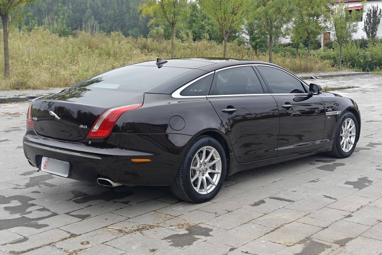Used Jaguar XJ 2015 XJL 3.0 SC Two-Wheel-Drive Panoramic Business Edition Exterior 6