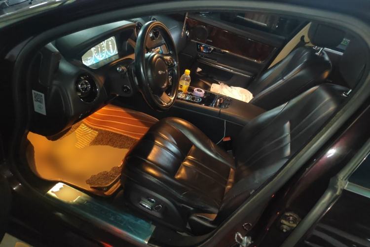Used Jaguar XJ 2015 XJL 3.0 SC Four-Wheel Drive Panoramic Business Edition Left Front Seat