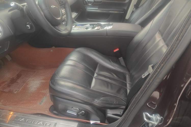 Used Jaguar XJ 2015 XJL 2.0T Elegance Business 80th Anniversary Limited Edition Left Front Seat