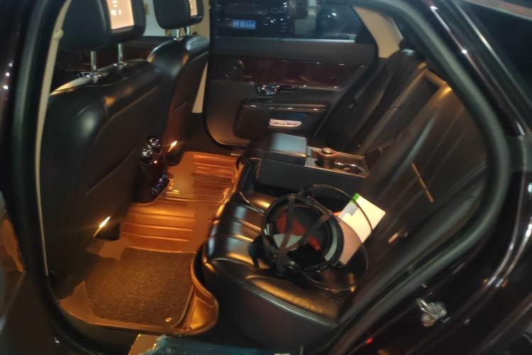 Used Jaguar XJ 2015 XJL 3.0 SC Four-Wheel Drive Panoramic Business Edition Left Rear Seat