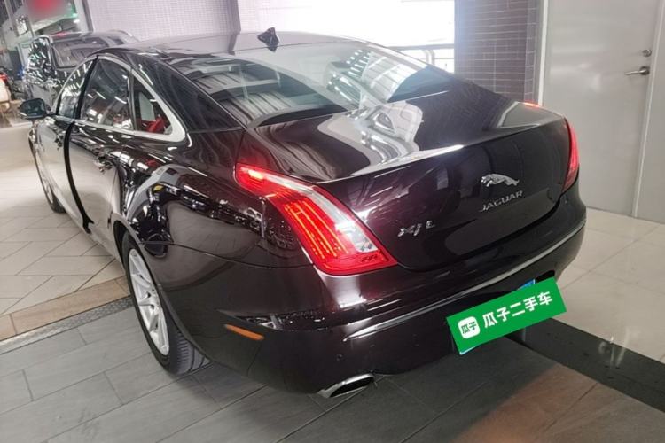Used Jaguar XJ 2015 XJL 2.0T Two-Wheel-Drive Elegant Business Edition Rear Left 45 Deg