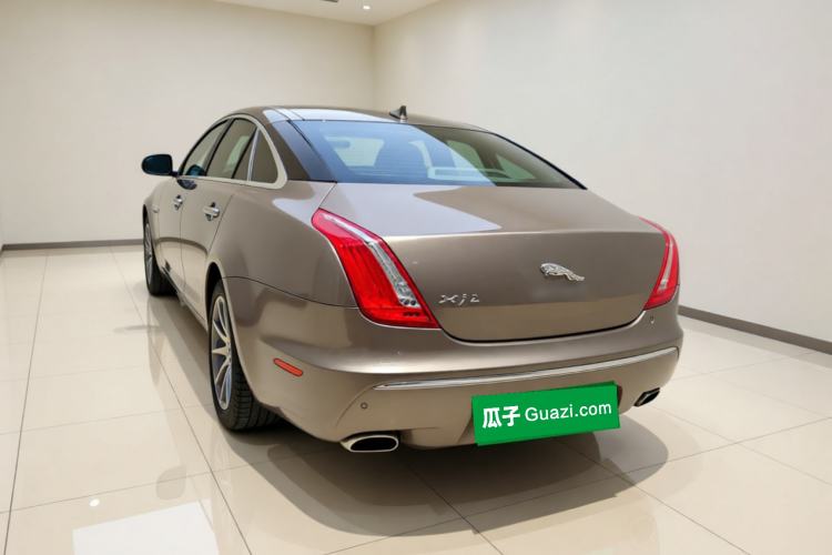Used Jaguar XJ 2015 XJL 2.0T Elegance Business 80th Anniversary Limited Edition Rear Left 45 Deg