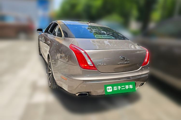 Used Jaguar XJ 2015 XJL 2.0T Elegance Business 80th Anniversary Limited Edition Rear Left 45 Deg