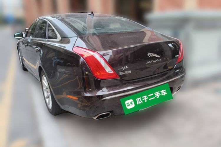 Used Jaguar XJ 2015 XJL 3.0 SC Elegant Business 80th Anniversary Limited Edition Rear Left 45 Deg