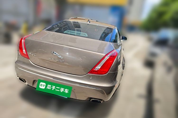 Used Jaguar XJ 2015 XJL 2.0T Elegance Business 80th Anniversary Limited Edition Rear Right 45 Deg