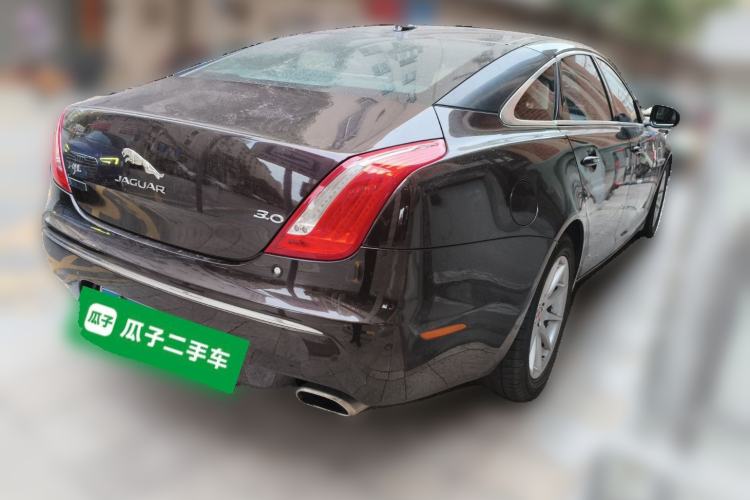 Used Jaguar XJ 2015 XJL 3.0 SC Elegant Business 80th Anniversary Limited Edition Rear Right 45 Deg