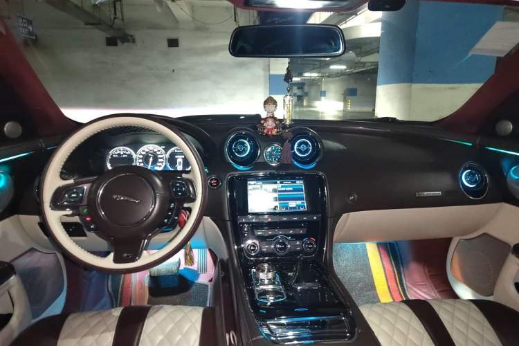 Used Jaguar XJ 2015 XJL 2.0T Elegance Business 80th Anniversary Limited Edition Headliner