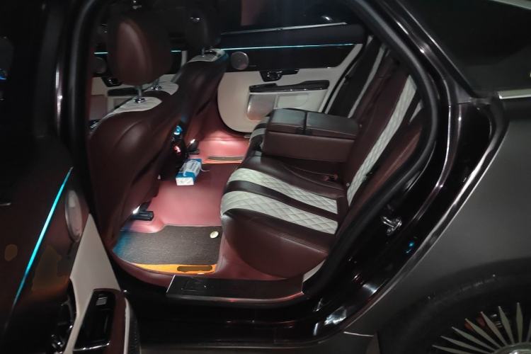Used Jaguar XJ 2015 XJL 2.0T Elegance Business 80th Anniversary Limited Edition Left Rear Seat