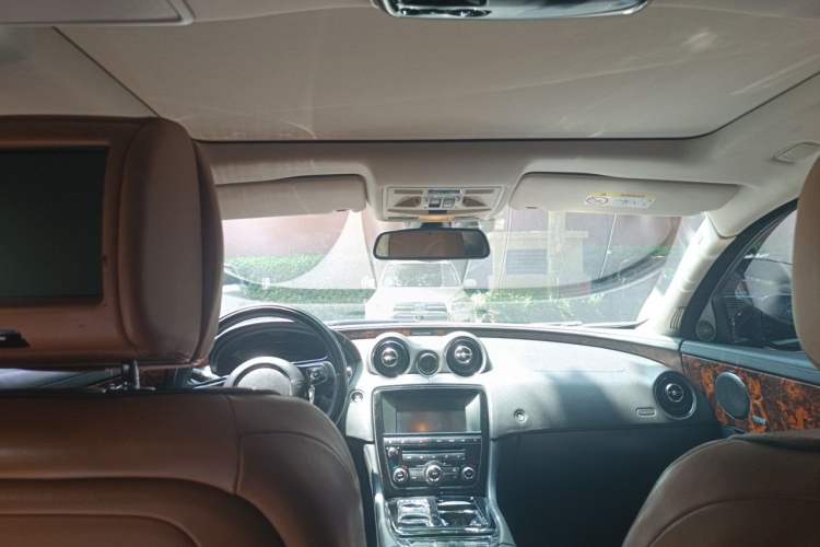 Used Jaguar XJ 2015 XJL 3.0 SC Four-Wheel Drive Luxury Business Edition Headliner