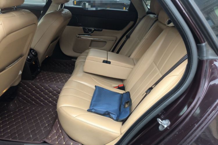 Used Jaguar XJ 2015 XJL 3.0 SC Elegant Business 80th Anniversary Limited Edition Left Rear Seat