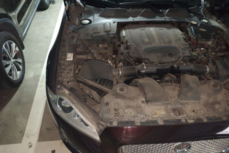 Used Jaguar XJ 2015 XJL 3.0 SC Four-Wheel Drive Panoramic Business Edition Engine Bay Right