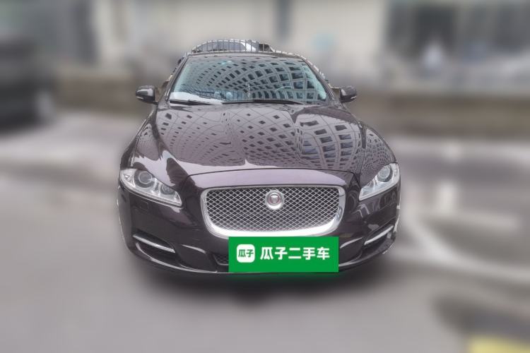 Used Jaguar XJ 2015 XJL 2.0T Two-Wheel-Drive Elegant Business Edition Front
