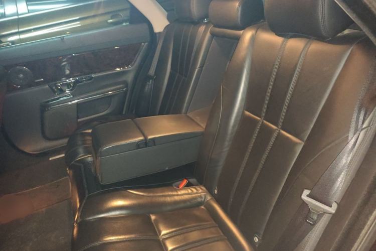 Used Jaguar XJ 2015 XJL 3.0 SC Four-Wheel Drive Panoramic Business Edition Left Rear Seat