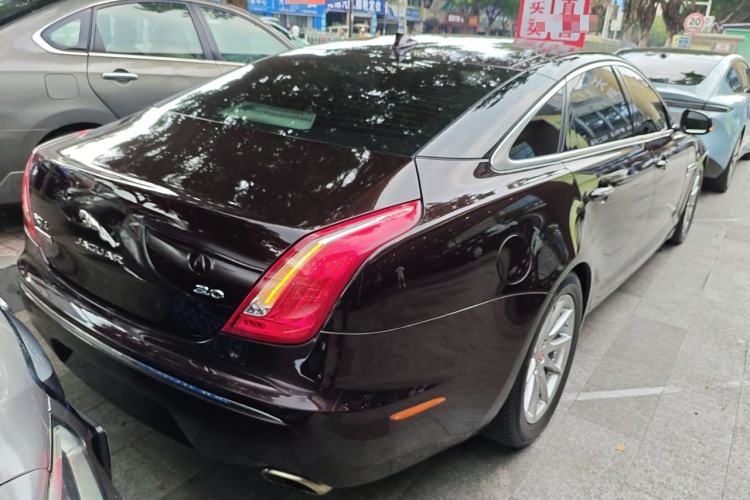 Used Jaguar XJ 2015 XJL 3.0 SC Elegant Business 80th Anniversary Limited Edition Rear Right 45 Deg