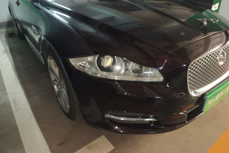 Used Jaguar XJ 2015 XJL 3.0 SC Four-Wheel Drive Panoramic Business Edition Right Front Headlight