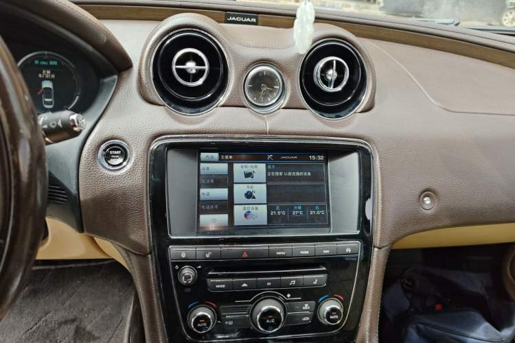 Used Jaguar XJ 2015 XJL 2.0T Elegance Business 80th Anniversary Limited Edition Audio And AC Panel
