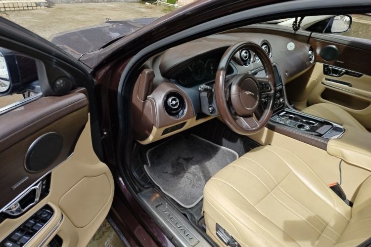 Used Jaguar XJ 2015 XJL 2.0T Elegance Business 80th Anniversary Limited Edition Driver Seat