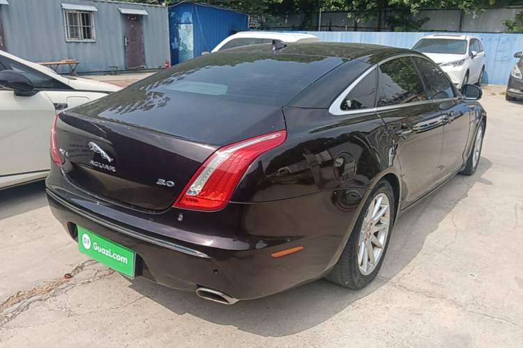 Used Jaguar XJ 2015 XJL 3.0 SC Elegant Business 80th Anniversary Limited Edition Rear Right 45 Deg