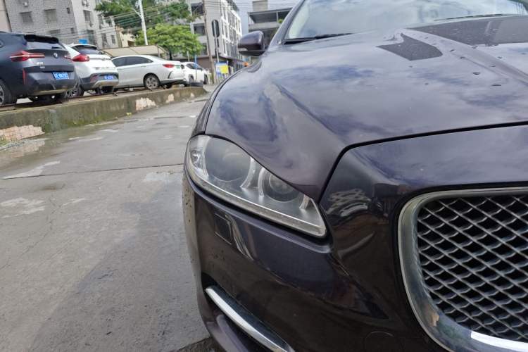 Used Jaguar XJ 2015 XJL 2.0T Elegance Business 80th Anniversary Limited Edition Right Front Headlight