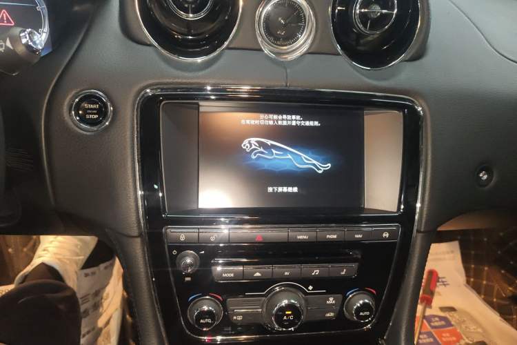 Used Jaguar XJ 2015 XJL 2.0T Elegance Business 80th Anniversary Limited Edition Audio And AC Panel