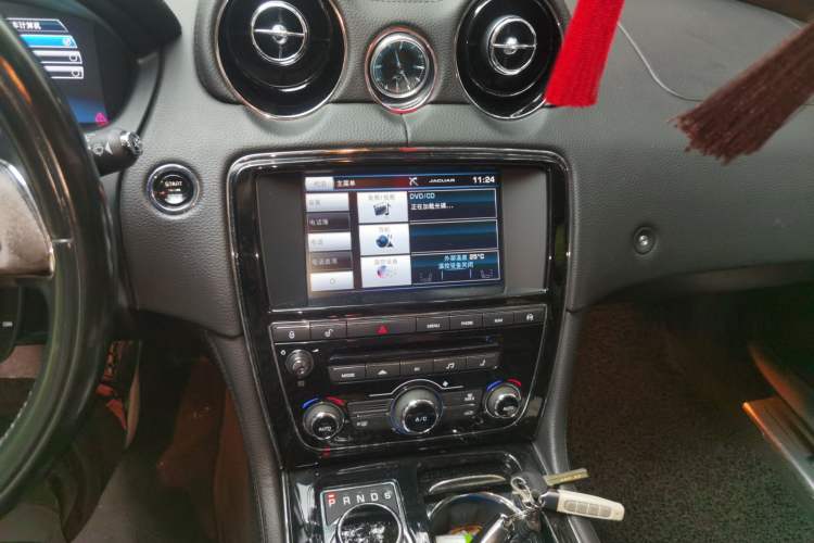 Used Jaguar XJ 2015 XJL 3.0 SC Elegant Business 80th Anniversary Limited Edition Audio And AC Panel
