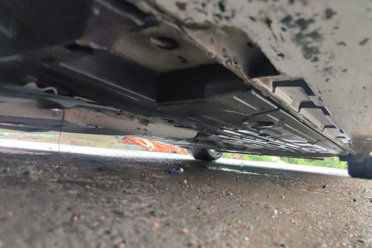 Used Jaguar XJ 2015 XJL 3.0 SC Four-Wheel Drive Panoramic Business Edition Chassis Front Left