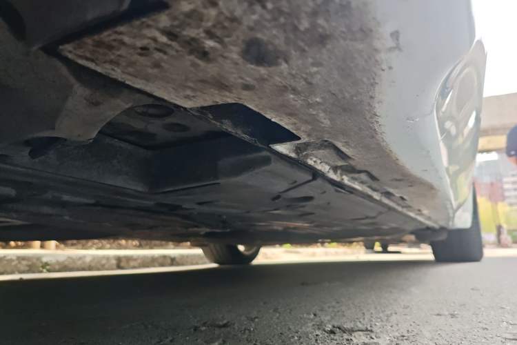 Used Jaguar XJ 2015 XJL 3.0 SC Four-Wheel Drive Panoramic Business Edition Chassis Front Left