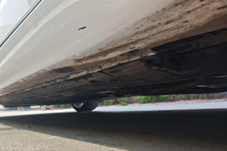 Used Jaguar XJ 2015 XJL 3.0 SC Four-Wheel Drive Panoramic Business Edition Chassis Front Right
