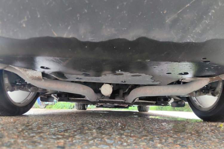 Used Jaguar XJ 2015 XJL 3.0 SC Four-Wheel Drive Panoramic Business Edition Chassis Rear