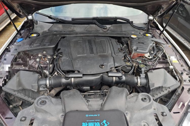 Used Jaguar XJ 2015 XJL 3.0 SC Four-Wheel Drive Panoramic Business Edition Engine Bay