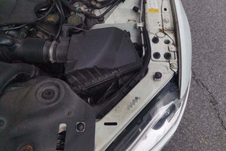 Used Jaguar XJ 2015 XJL 3.0 SC Elegant Business 80th Anniversary Limited Edition Engine Bay Left