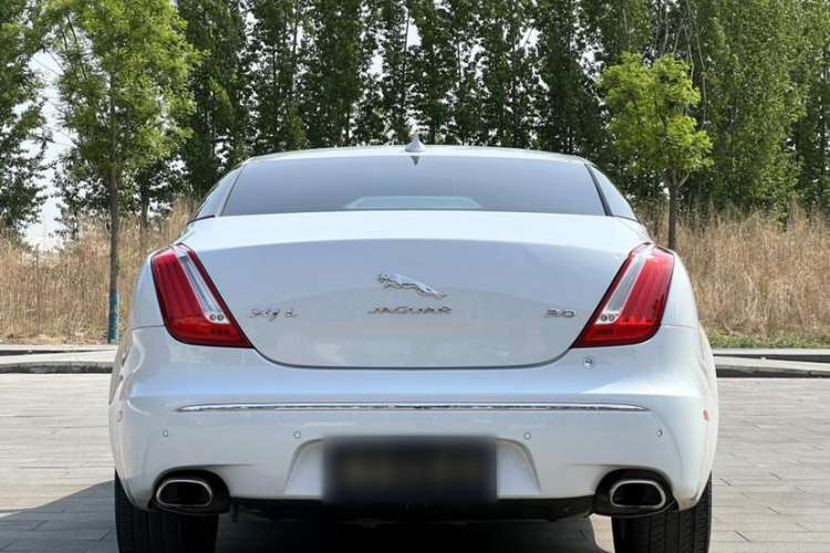 Used Jaguar XJ 2015 XJL 3.0 SC Elegant Business 80th Anniversary Limited Edition Exterior 5