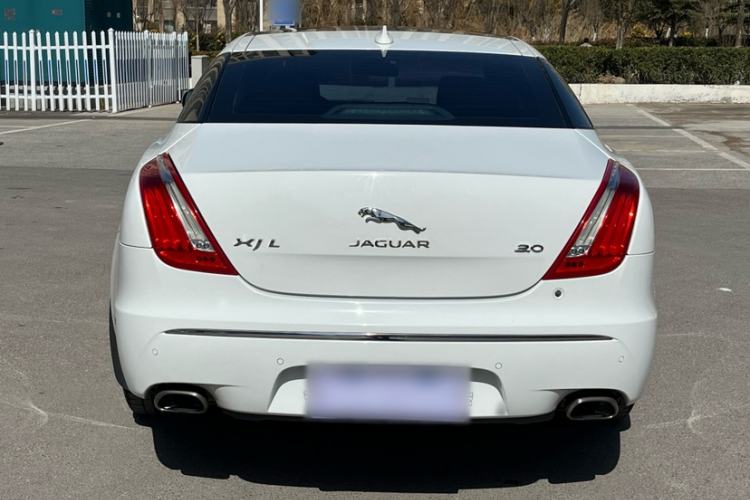 Used Jaguar XJ 2015 XJL 2.0T Elegance Business 80th Anniversary Limited Edition Exterior 8