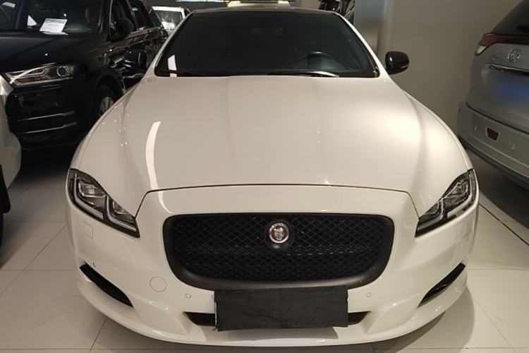 Used Jaguar XJ 2015 XJL 3.0 SC Two-Wheel-Drive Panoramic Business Edition Front