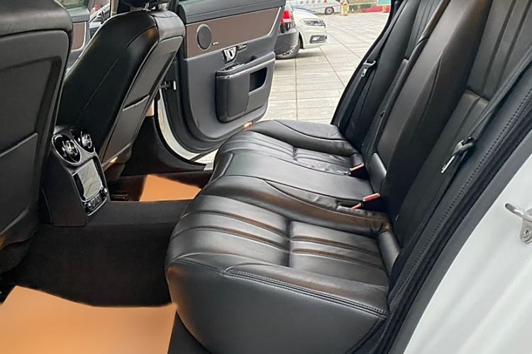 Used Jaguar XJ 2015 XJL 3.0 SC Elegant Business 80th Anniversary Limited Edition Interior 3
