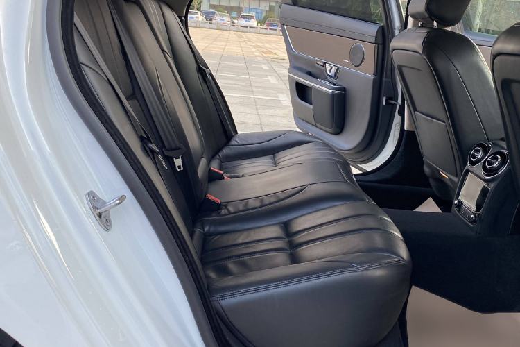 Used Jaguar XJ 2015 XJL 3.0 SC Elegant Business 80th Anniversary Limited Edition Interior 4