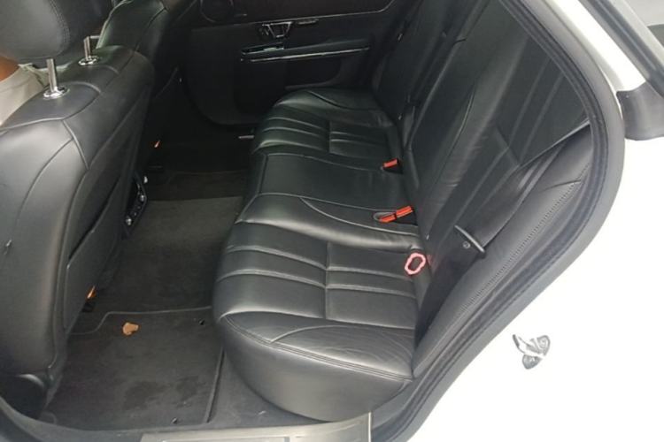 Used Jaguar XJ 2015 XJL 3.0 SC Elegant Business 80th Anniversary Limited Edition Left Rear Seat