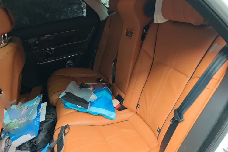 Used Jaguar XJ 2015 XJL 3.0 SC Four-Wheel Drive Luxury Business Edition Left Rear Seat