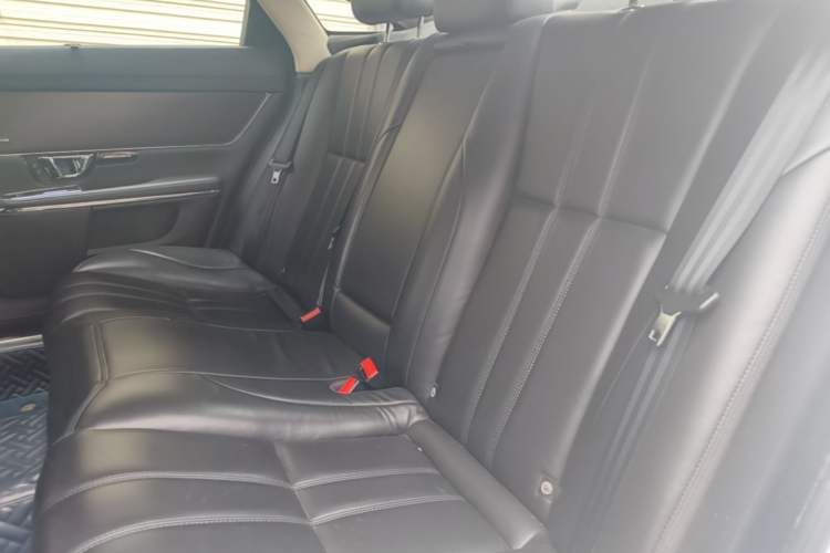 Used Jaguar XJ 2015 XJL 2.0T Elegance Business 80th Anniversary Limited Edition Left Rear Seat