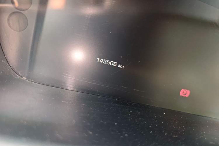 Used Jaguar XJ 2015 XJL 3.0 SC Elegant Business 80th Anniversary Limited Edition Odometer Close Up