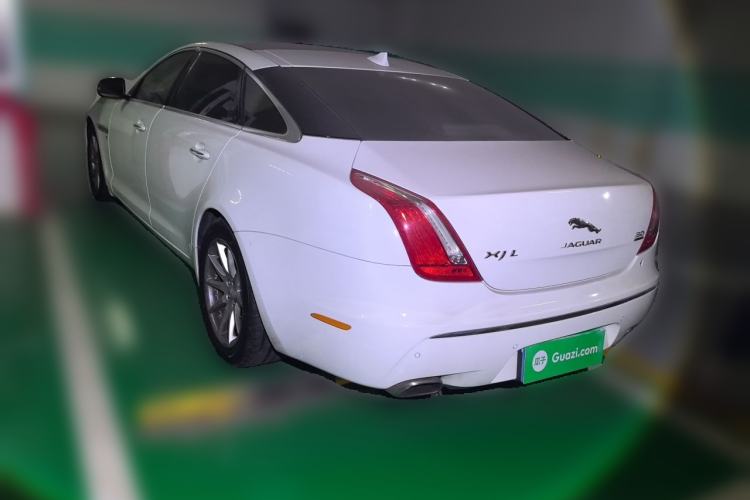 Used Jaguar XJ 2015 XJL 2.0T Two-Wheel-Drive Elegant Business Edition Rear Left 45 Deg