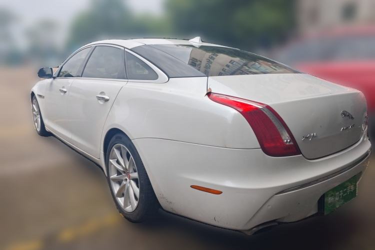 Used Jaguar XJ 2015 XJL 3.0 SC Four-Wheel Drive Panoramic Business Edition Rear Left 45 Deg