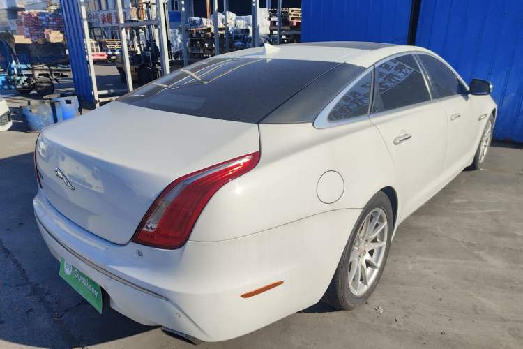 Used Jaguar XJ 2015 XJL 2.0T Elegance Business 80th Anniversary Limited Edition Rear Right 45 Deg
