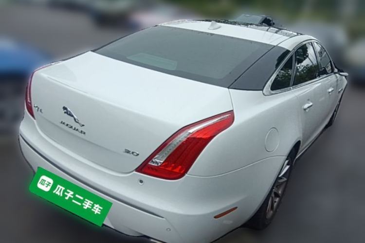 Used Jaguar XJ 2015 XJL 3.0 SC Elegant Business 80th Anniversary Limited Edition Rear Right 45 Deg