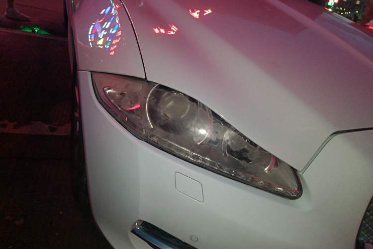 Used Jaguar XJ 2015 XJL 2.0T Elegance Business 80th Anniversary Limited Edition Right Front Headlight