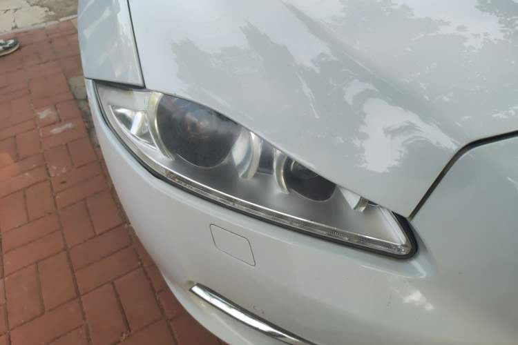 Used Jaguar XJ 2015 XJL 2.0T Two-Wheel-Drive Elegant Business Edition Right Front Headlight