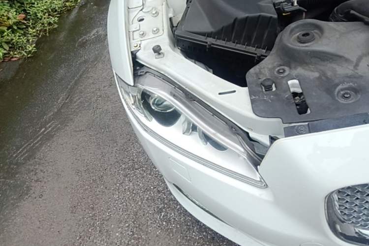 Used Jaguar XJ 2015 XJL 3.0 SC Elegant Business 80th Anniversary Limited Edition Right Front Headlight