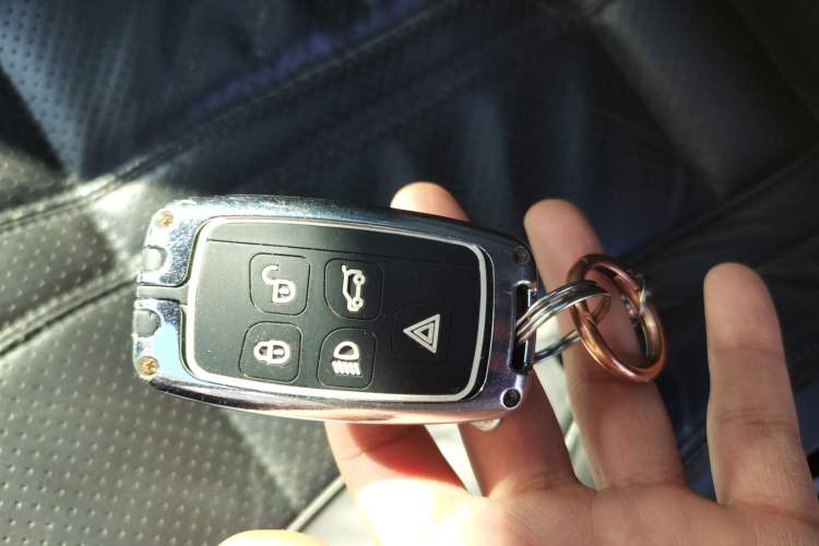 Used Jaguar XJ 2015 XJL 3.0 SC Four-Wheel Drive Luxury Business Edition Vehicle Key