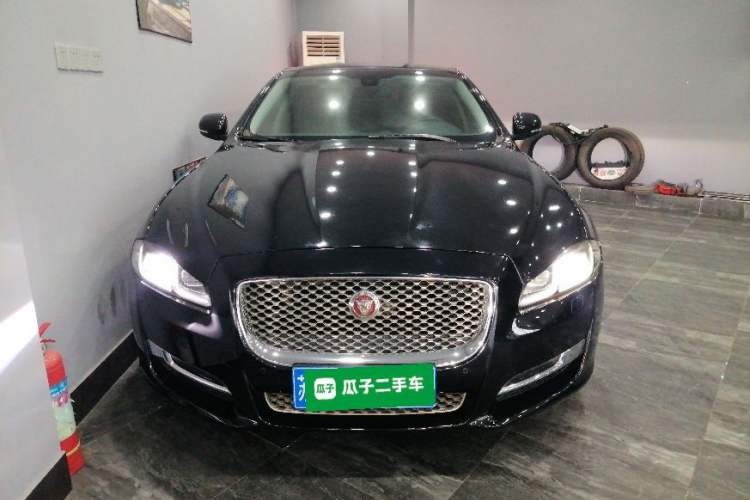 Used Jaguar XJ 2016 XJL 2.0T Two-Wheel-Drive Elegant Business Edition Front